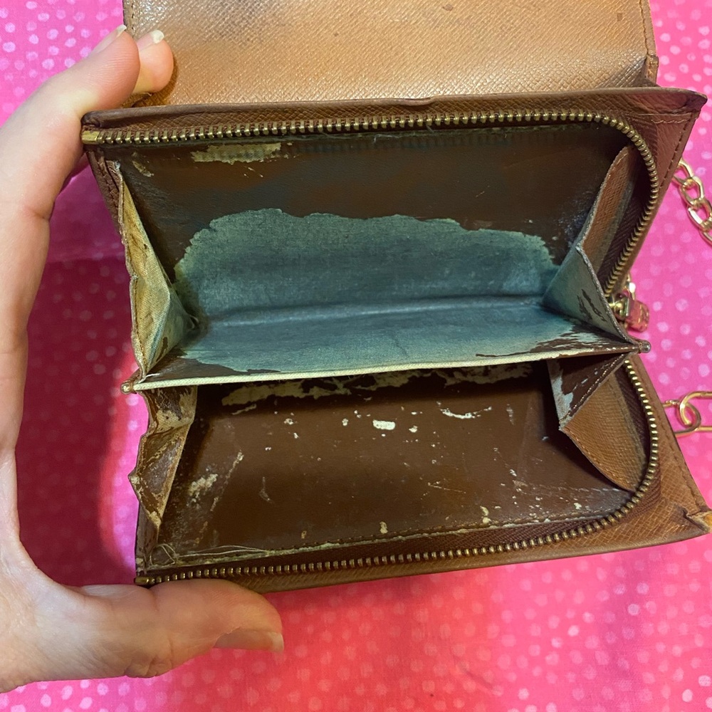 Louis Vuitton Authentic Brown Monogram Crossbody Wallet on chain - Picture 6 of 7